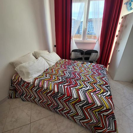 Apartamento Monolocale Lungarno Pisa Exterior foto
